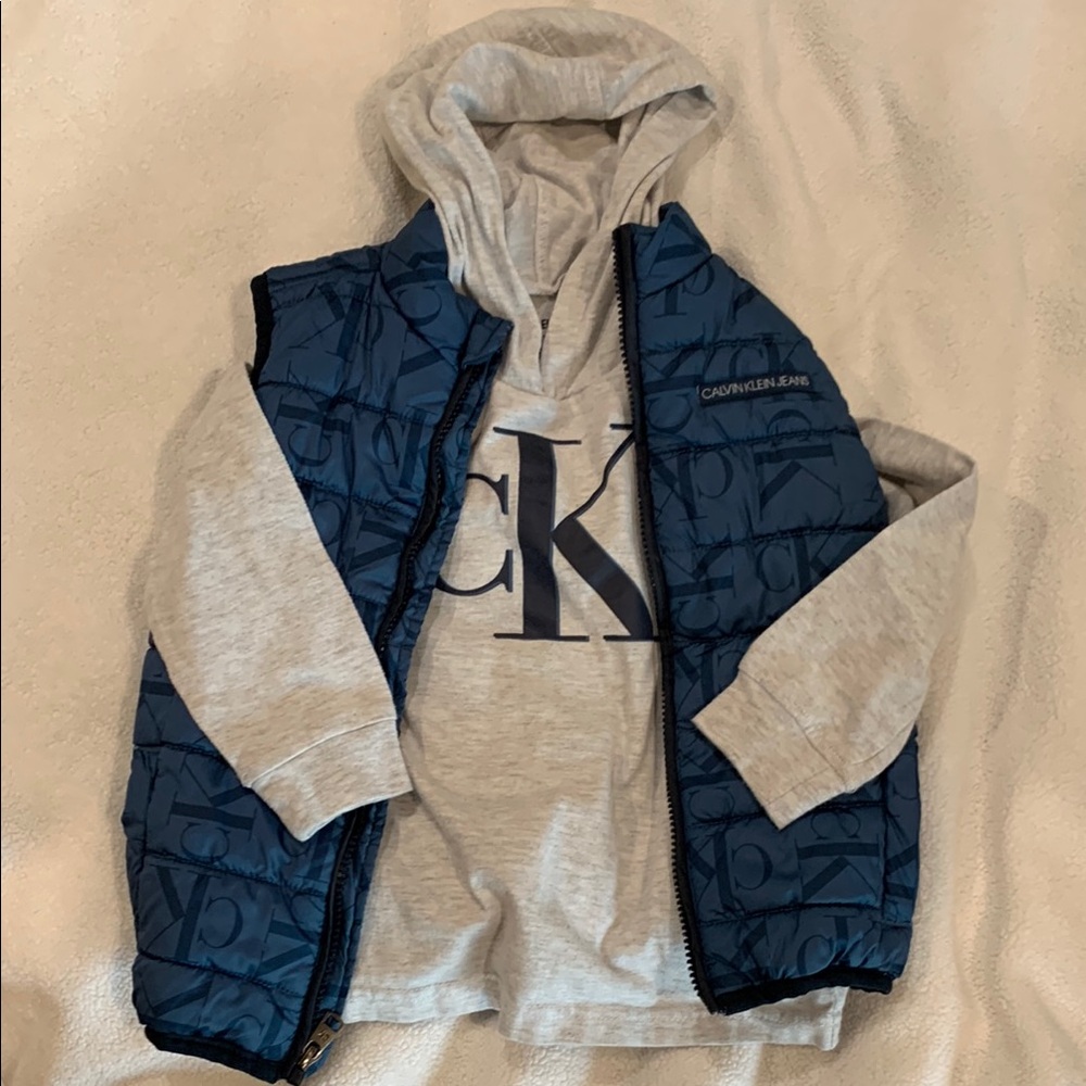 2Piece Set: 4T Calvin Klein Gray Hooded T with CK Logo and puffer vest